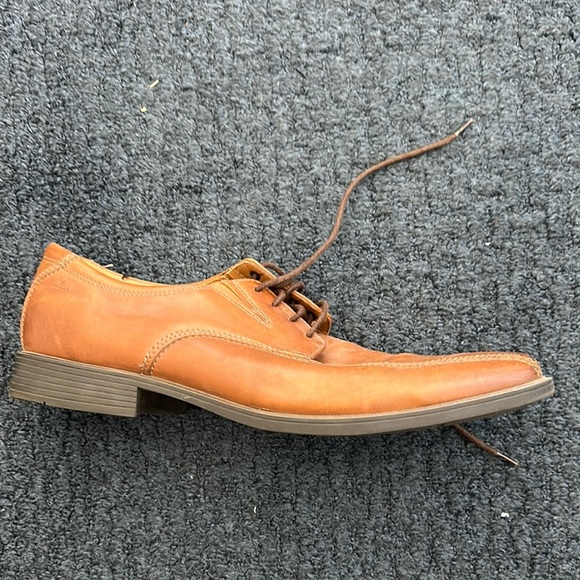 Clark’s Men’s Tan Leather Oxfords size 12 - Picture 2 of 6